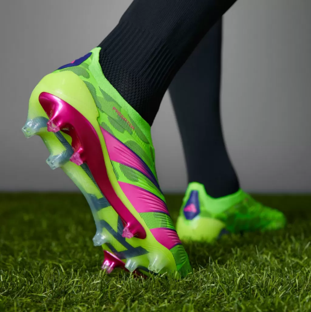 Бутсы профессиональные Adidas Predator Elite LL FG Limited Edition